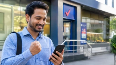 Why Mid-Cap Banking Stocks Are Exploding: Yes Bank Hits 52-Week High as IDBI Soars 12%